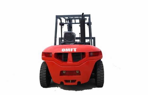 7 Ton Pneumatic or Solid Tyre Diesel Forklift with Automatic Transmission and Product