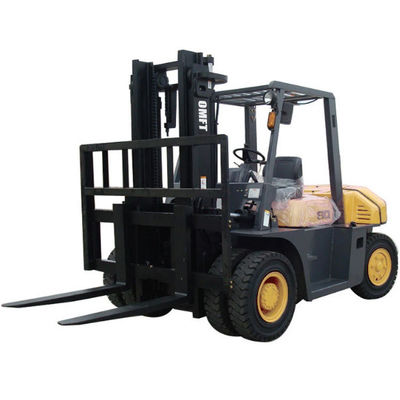 Ce Certificated 7ton Diesel Forklift Truck with CPCD70 and Pneumatic or Solid Tires