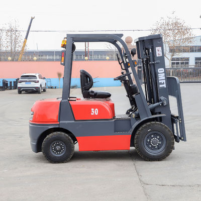 3000kgs Load Capacity Diesel Forklift Truck with 5.5m Triplex Mast and Free Lift