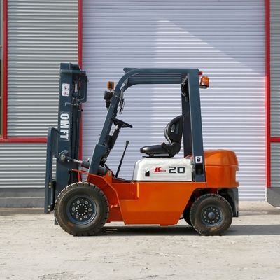 2 Ton Diesel Forklift Truck with 4.5m 4500mm Three Stage Full Free Mast Triplex Full Free Mast