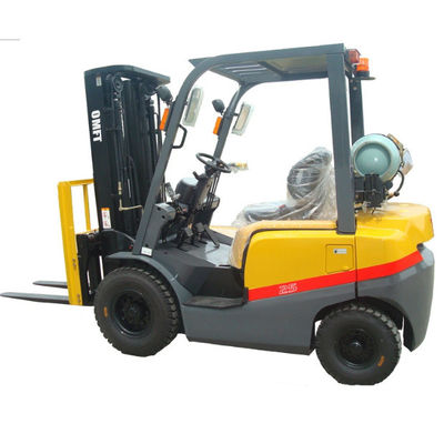 2690mm Min. Width of Right Angle Stacking 2.5tons LPG Forklift with 4.5m Lifting Height