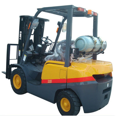 Directly Sell 2.5tons LPG Forklift with Steel and Rubber Ce ISO SGS Standard