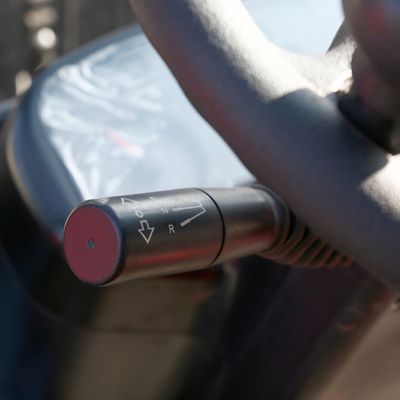 2.5ton Gasoline/LPG Forklift with Nissan Engine 4500mm Triplex Full Free Height Mast Side Shift Solid Tires