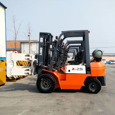Nissan Engine Forklift 2ton 2.5ton Gasoline/LPG 4500mm Triplex Full Free Height Mast Side Shift Solid Tyres