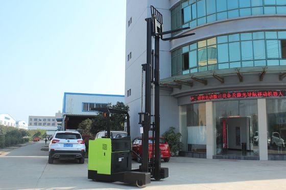 7/8km/H Travel Speed Electric Reach Truck for Timber 1.5t 2t 6m 7m 4 Way Battery Operated