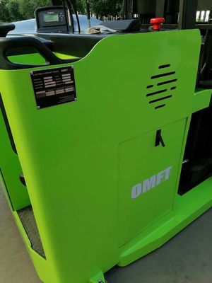 1.5 Ton 3 Way Pallet Stacker Forklift for Very Narrow Aisle Min. Turning Radius 2017mm