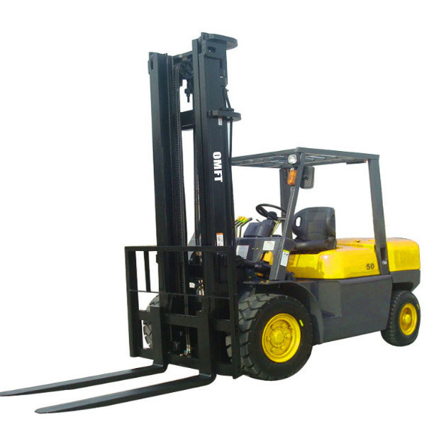 5ton Diesel Forklift Truck with Chinese or Japanese Engine and Steel-Rubber Fork