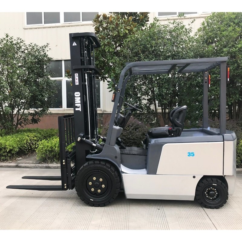 Ce ISO SGS 3.5 Ton 4 Wheels Smart Battery Forklift Truck Cpd35 Tyre Pneumatic or Solid